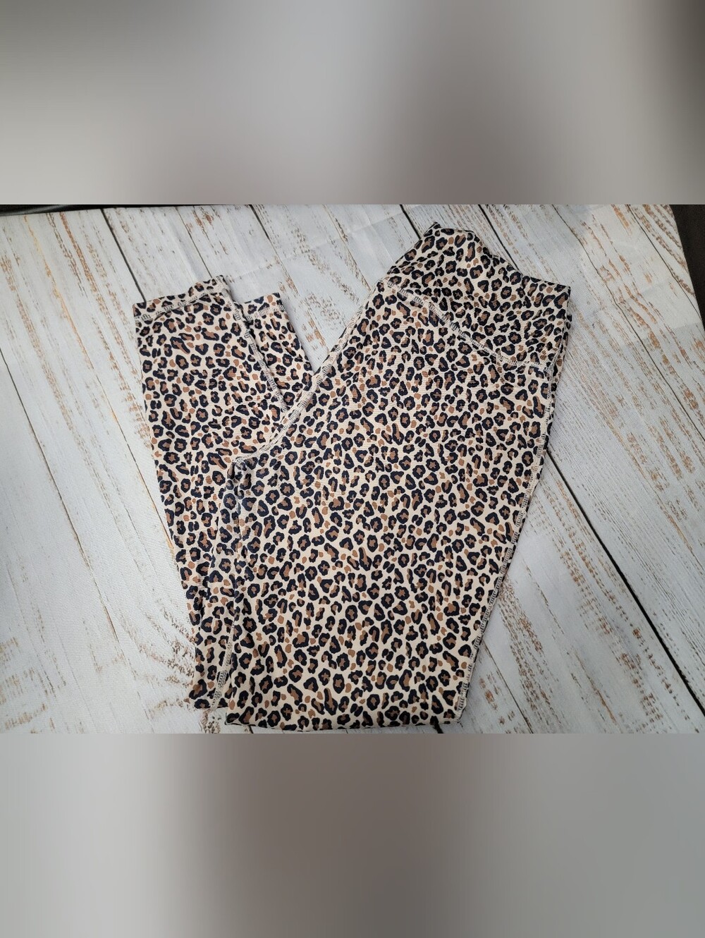 Womens Workout Leopard Print Leggings - Beige and Black